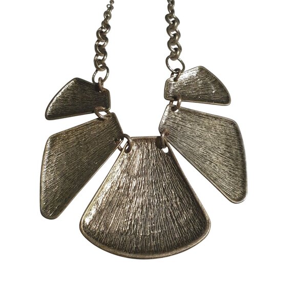 Large Hammered Gold Tone Statement Necklace Geometric Shapes Adjustable Costume - Picture 7 of 7